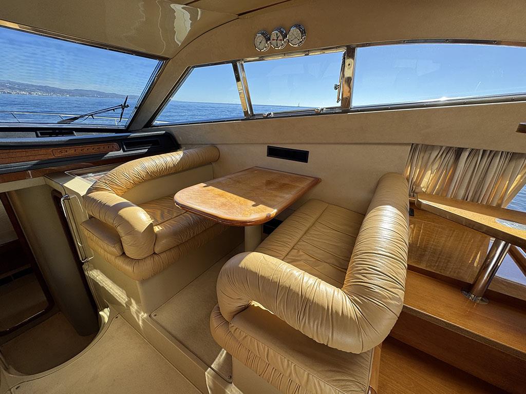1999 FERRETTI YACHTS 53 